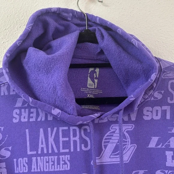 NBA Women's Lakers Over-sized Graphic Hoodie XXL Ultra Violet - Picture 2 of 4